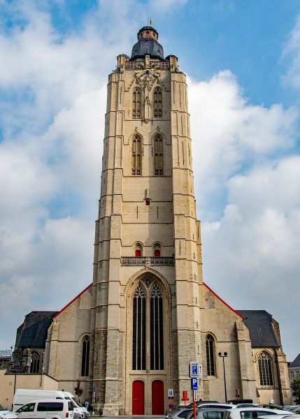 Bestand:OudenaardeWalburg.jpg