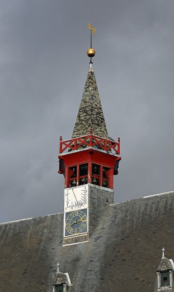 Bestand:Stadhuis-Damme.jpg